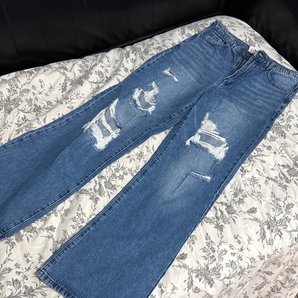 Chic Blue Distressed Wide Leg Jeans